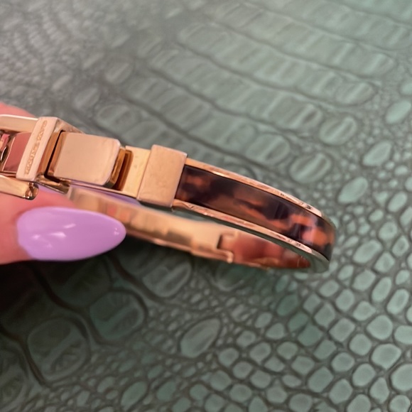 Micheal kors leapord bracelet tortoise shell - Picture 4 of 6